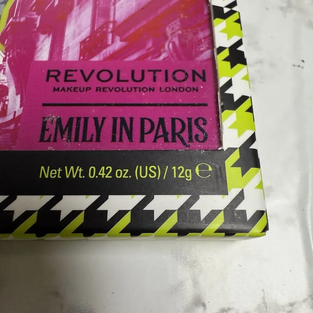 Revolution X Emily In Paris In The Spotlight Powder Highlighter Makeup NIB